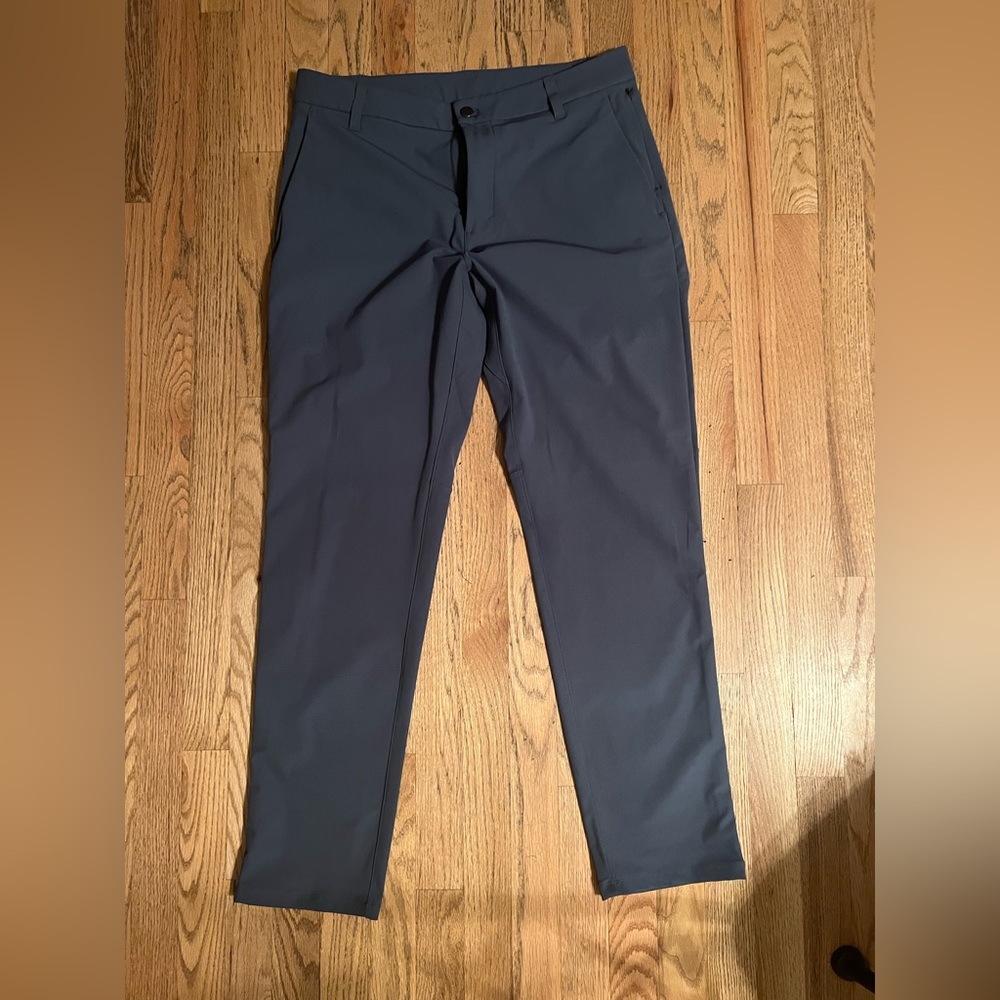 Lululemon men’s ABC Slim-Fit 5 Pocket